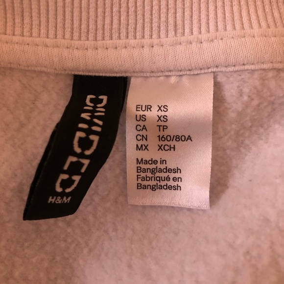 H&M Sweatshirt - Picture 3 of 3